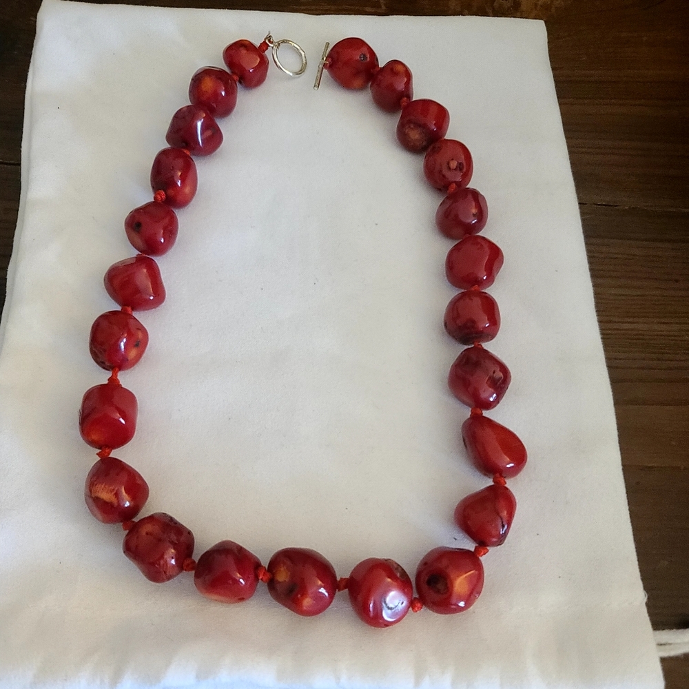 Red Tourquoise Beaded Necklace